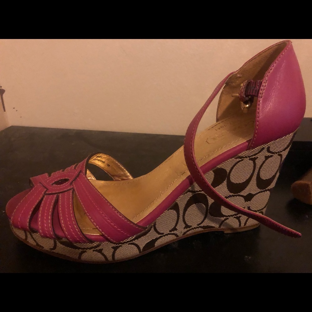 Coach Wedge Pink And Khaki Logo 8